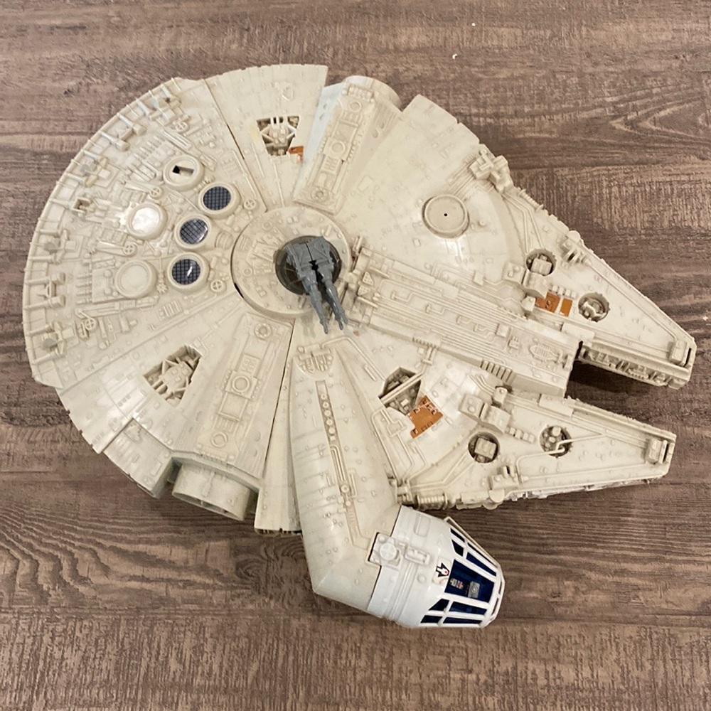 Vintage Star Wars millennium falcon